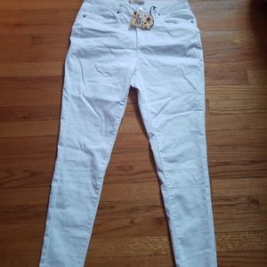 White Skinny Jeans Brand New With Tag